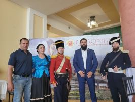Раздорский Музей принял участие в торжественном открытии спектакля Бабий бунт
